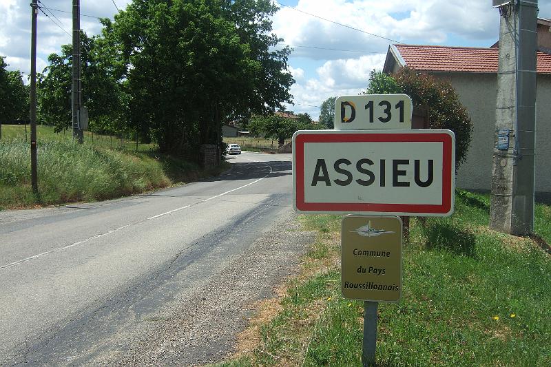 2011-05- (575).JPG - Kurz nach 13 Uhr erreichen wir Assieu